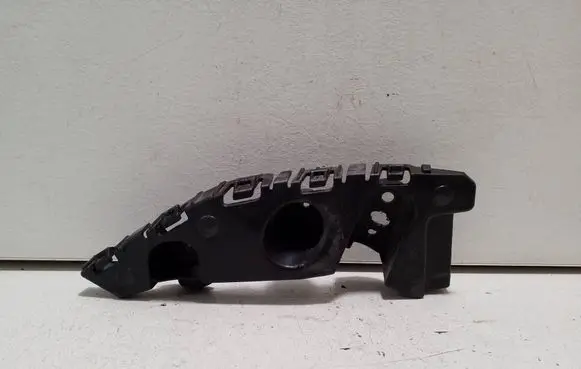 Chevrolet Orlando Front bumper mounting bracket 96895622