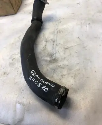 Opel Grandland X Intercooler hose/pipe 9820100080