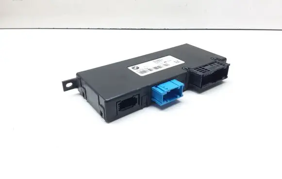 BMW 5 F10 F11 Gateway control module 9267514 61359267514