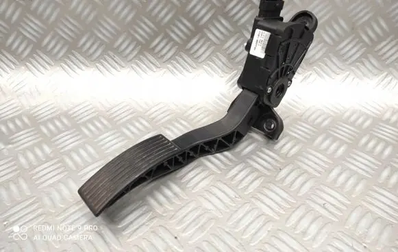 Hyundai ix20 Accelerator throttle pedal 351904A700