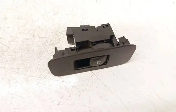 Volvo V40 Electric window control switch 31394840