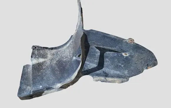 Volkswagen PASSAT B6 Front wheel arch liner splash guards 3C0805912A