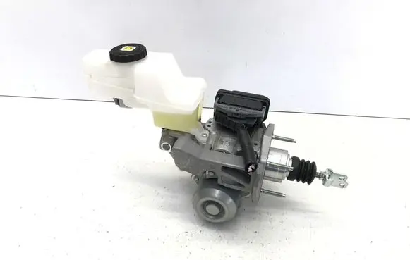 Master brake cylinder