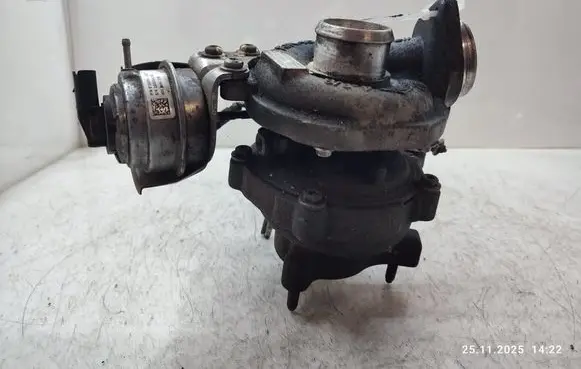 Audi A4 S4 B8 8K Turbo 03L145721A 8189881