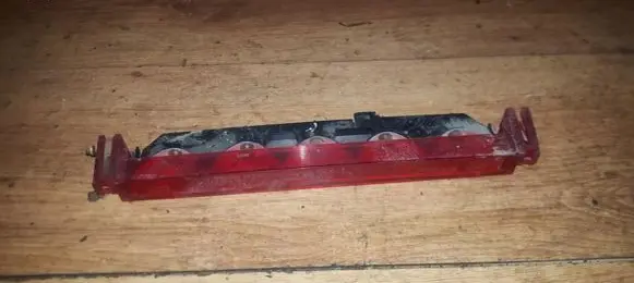 Peugeot 406 Third/center stoplight