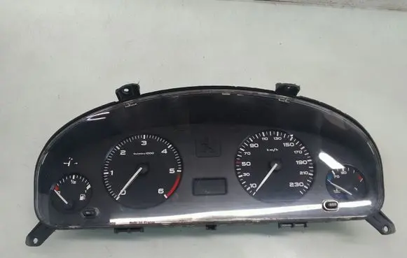 Peugeot 406 Speedometer (instrument cluster) 9639940380