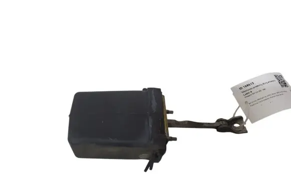 Peugeot 307 CC Front door check strap stopper