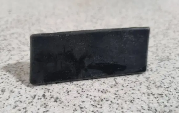 Rear fender molding trim