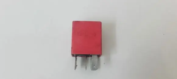 Alfa Romeo 147 Other relay 232005