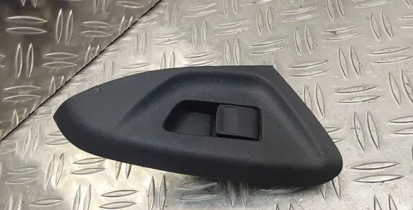 Toyota Aygo AB40 Electric window control switch