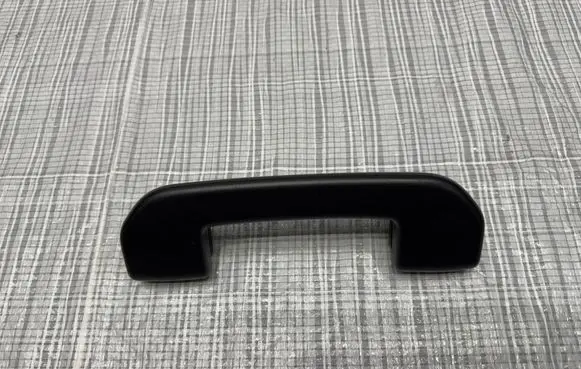 Peugeot 307 Tie down hook / loop