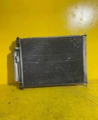 Nissan Note (E11) Coolant radiator 21400BC00B