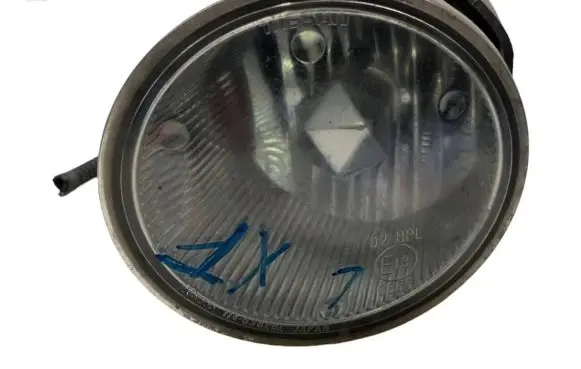 Nissan X-Trail T30 Front fog light 11463626