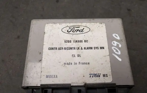 Ford Focus Comfort/convenience module 92GG15K600BC