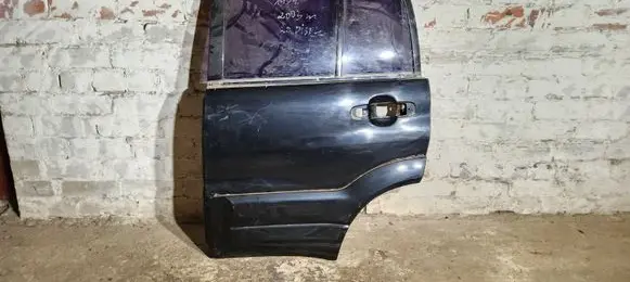 Suzuki Grand Vitara I Rear door