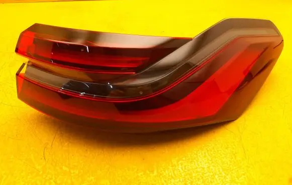 BMW 5 G60 Rear/tail lights 4B0F7E4