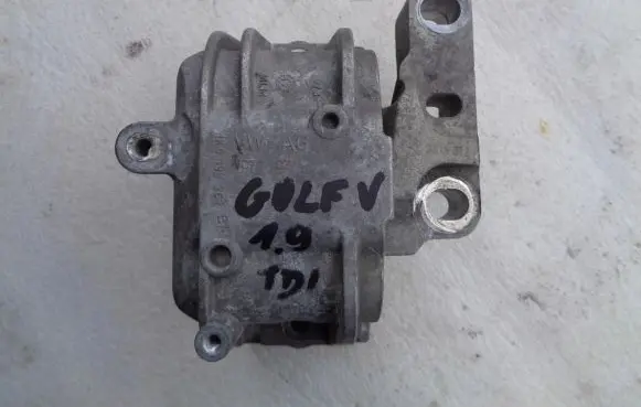 Volkswagen Golf V Engine mounting bracket 4H0199308AE