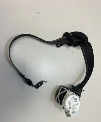 BMW M4 F82 F83 Front seatbelt 8058479