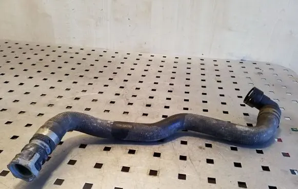 Ford Focus Engine coolant pipe/hose