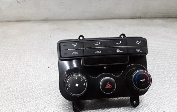 Hyundai i30 Climate control unit 972502LXXX