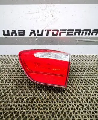 KIA Rio Tailgate rear/tail lights 924041W2