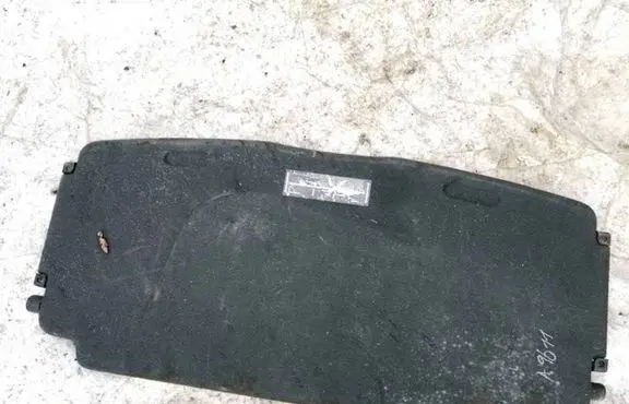 Trunk/boot mat liner