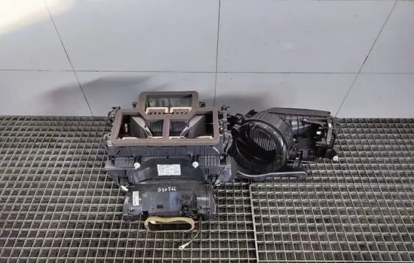 BMW 3 G20 G21 Interior heater climate box assembly 794209455 7942094
