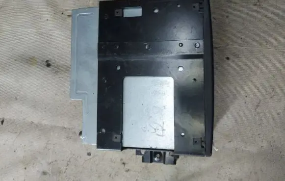 Renault Espace - Grand espace IV Radio/CD/DVD/GPS head unit 8200205833