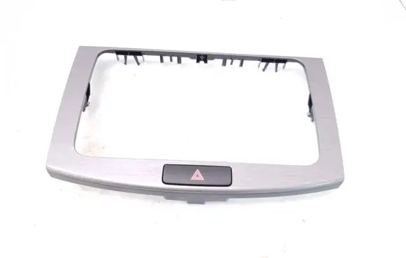 Volkswagen PASSAT B7 Radio/GPS head unit trim 3AA858069H