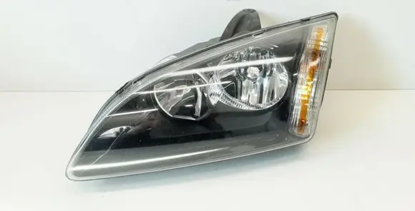 Ford Focus Headlight/headlamp 4M5113W030KE