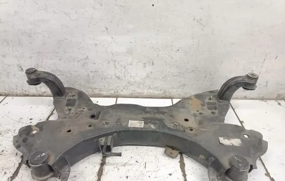 Hyundai Tucson TL Front subframe 62401D7550