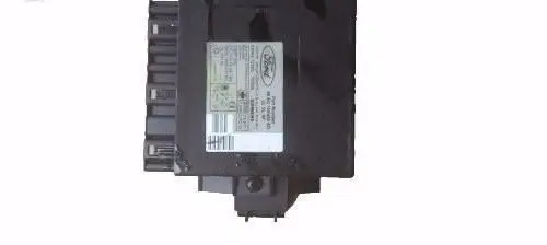 Ford Focus Comfort/convenience module 98AG15K600ED