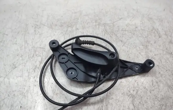 BMW 5 F10 F11 Engine bonnet (hood) release handle 9114002