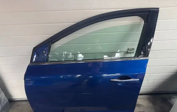 Renault Megane IV Front door 