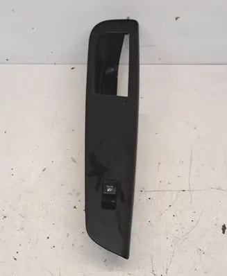 KIA Ceed Electric window control switch 823611H000