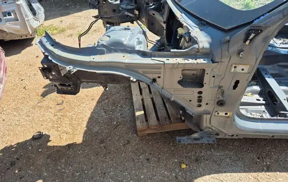 Volvo S60 Front quarter panel 