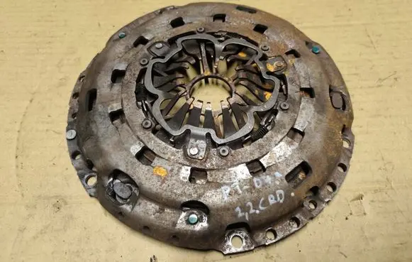 Chrysler PT Cruiser Pressure plate 