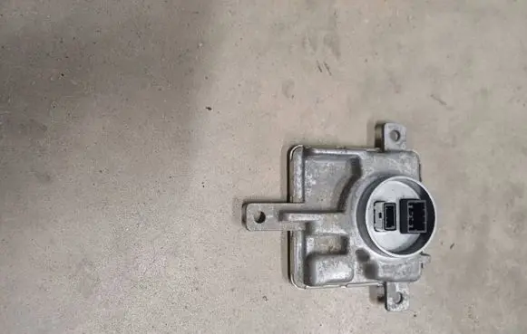 Audi A6 S6 C7 4G Headlight ballast module Xenon W003T22071