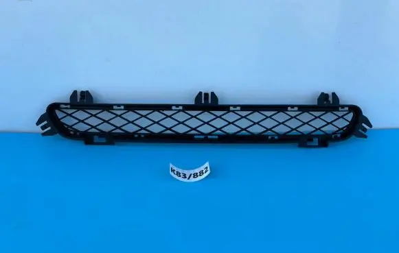 BMW X3 F25 Front bumper lower grill 7210466