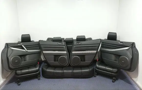 Seat set