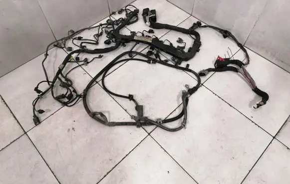 Mercedes-Benz E C207 W207 Engine installation wiring loom A6510100343