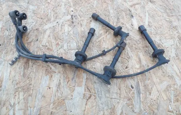 Infiniti G20 Ignition plug leads 