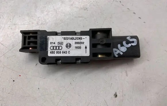 Audi A6 S6 C5 4B Airbag deployment crash/impact sensor 0231A0L2CN5 4B0959643C 200202