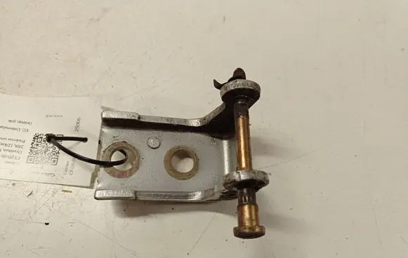 Citroen C5 Rear door lower hinge