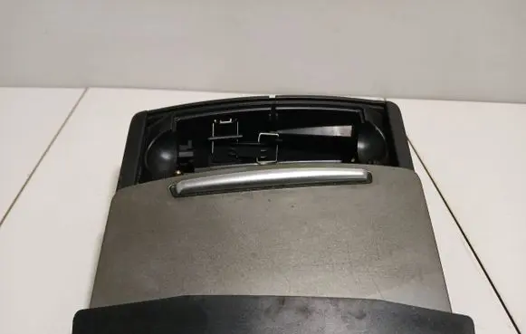 Audi A6 S6 C6 4F Car ashtray 4F2857951B