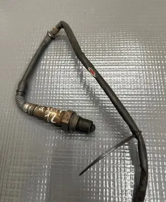Volkswagen PASSAT B7 Lambda probe sensor 03L906262 0281004085