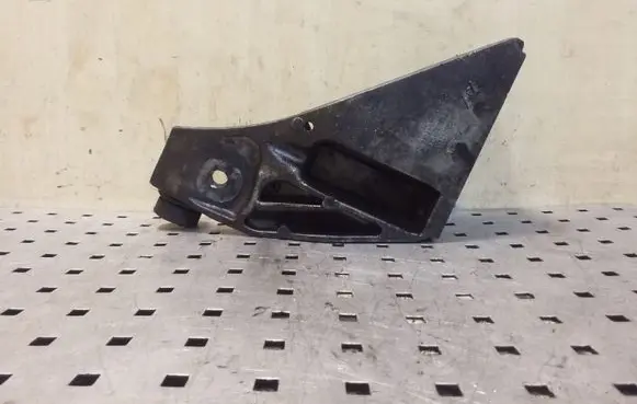 BMW X5 E70 Engine mounting bracket 2211677268002 67871110