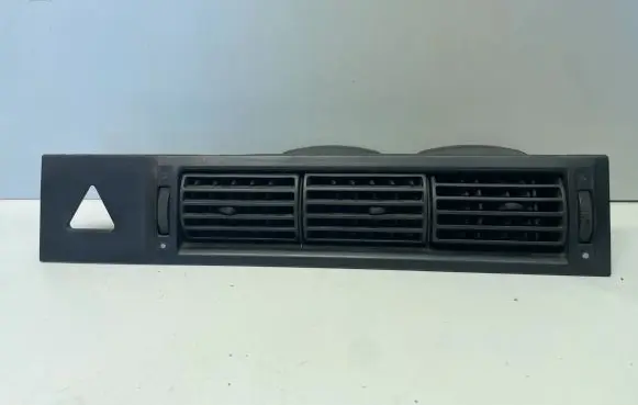 Volkswagen Transporter - Caravelle T4 Dash center air vent grill 7D1819703B