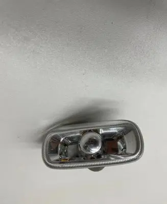Audi A4 S4 B7 8E 8H Front fender indicator light 8E0949127