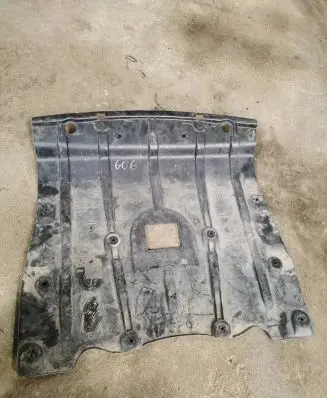 BMW X6 G06 Engine splash shield/under tray 51757424879 7424879